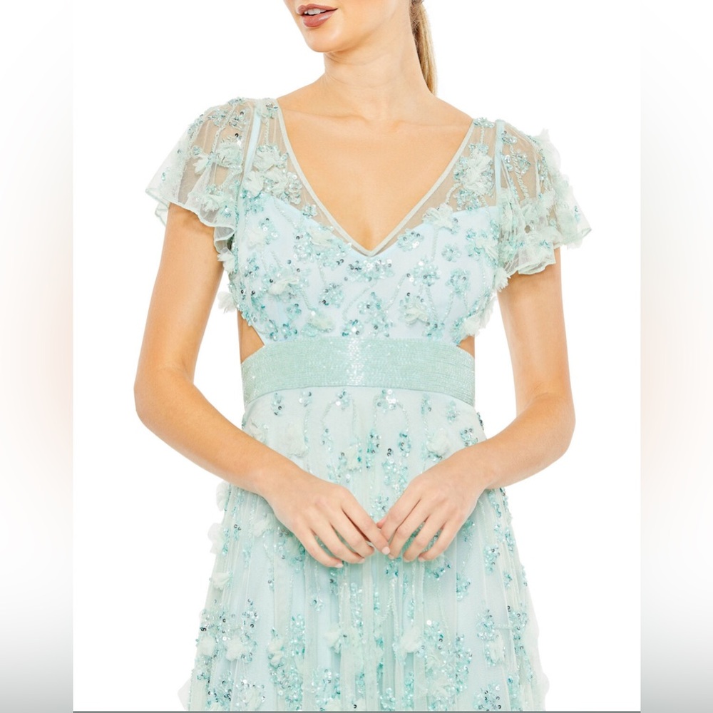 NWT-Mac Duggal 70275 Lace-Up Back Floral Appliques Dress - Picture 3 of 3